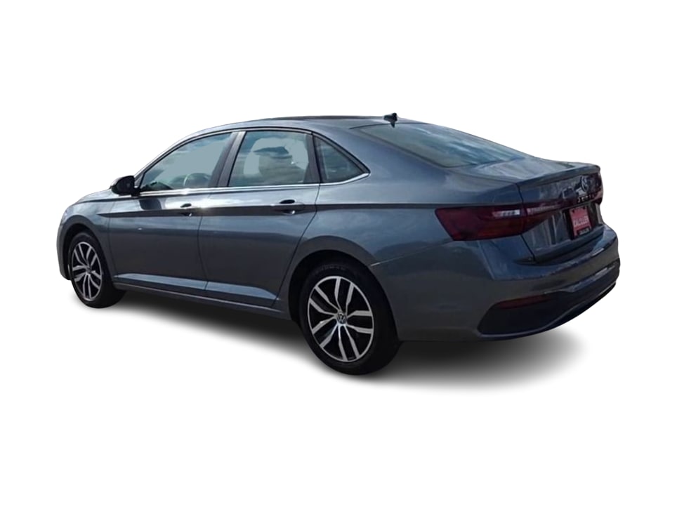 Thumbnail: 2025 Volkswagen Jetta - 4
