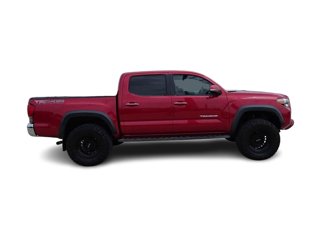 Thumbnail: 2017 Toyota Tacoma - 22