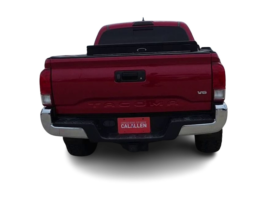 Thumbnail: 2017 Toyota Tacoma - 5