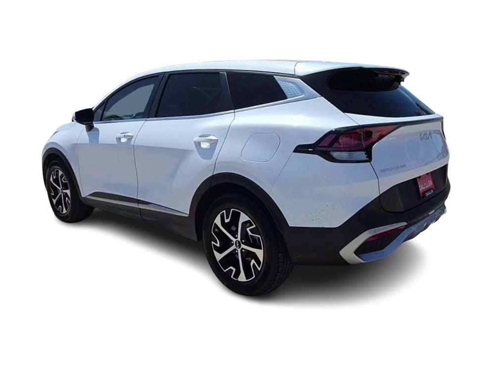 Thumbnail: 2023 Kia Sportage - 4