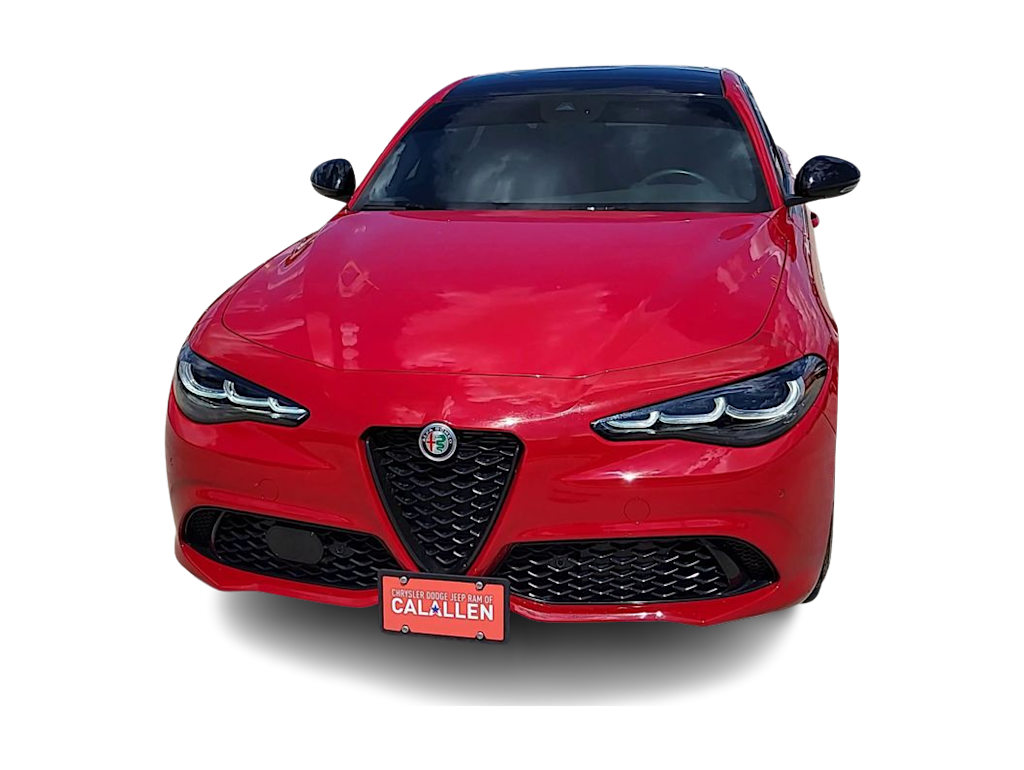Thumbnail: 2024 Alfa Romeo Giulia - 6