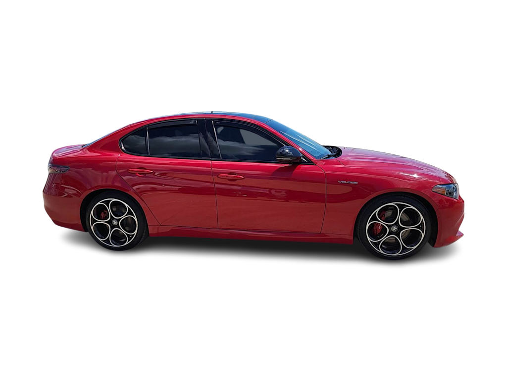 Thumbnail: 2024 Alfa Romeo Giulia - 24