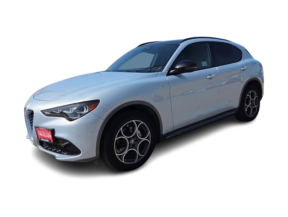 Thumbnail: 2024 Alfa Romeo Stelvio - 20