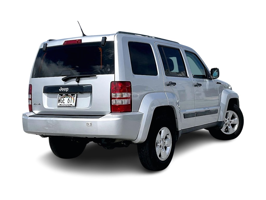 Thumbnail: 2012 Jeep Liberty - 23