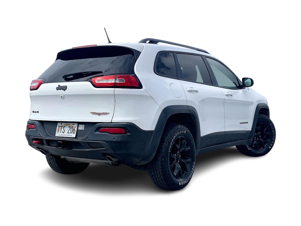 Thumbnail: 2015 Jeep Cherokee - 23