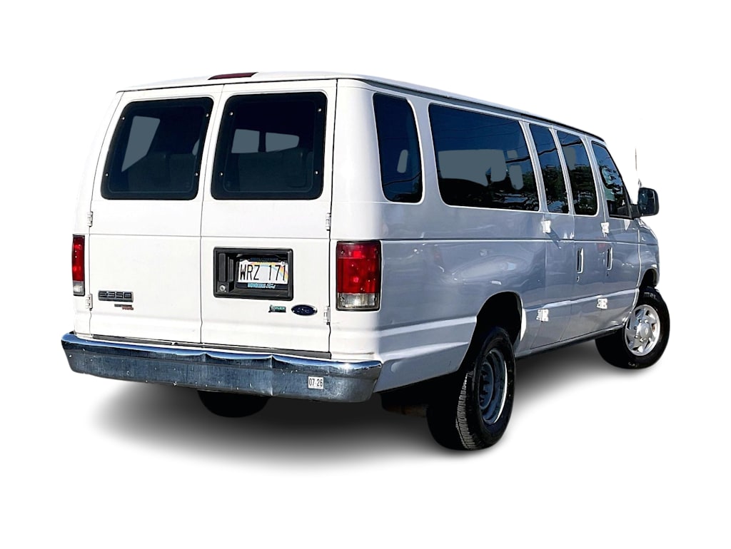 Thumbnail: 2011 Ford Econoline - 22