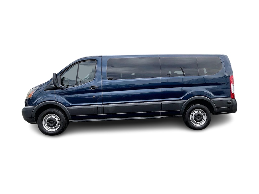Thumbnail: 2017 Ford Transit Series - 3