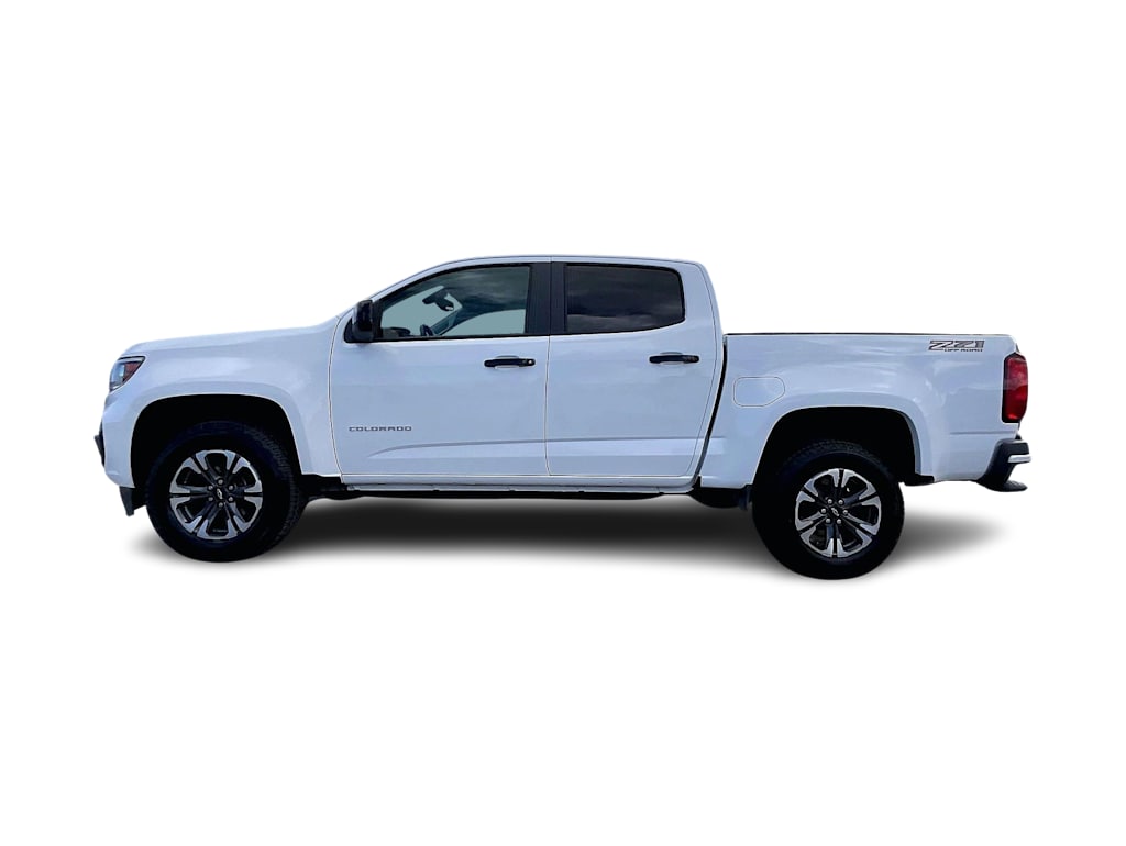 Thumbnail: 2022 Chevrolet Colorado - 3