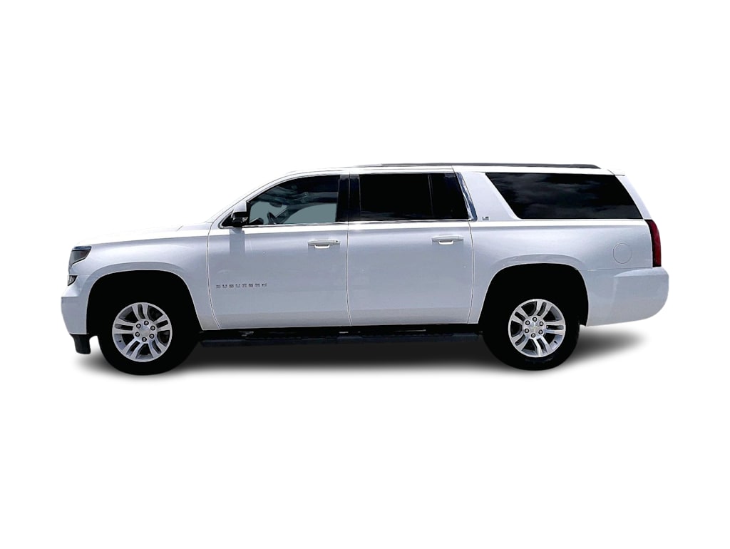 Thumbnail: 2016 Chevrolet Suburban - 3