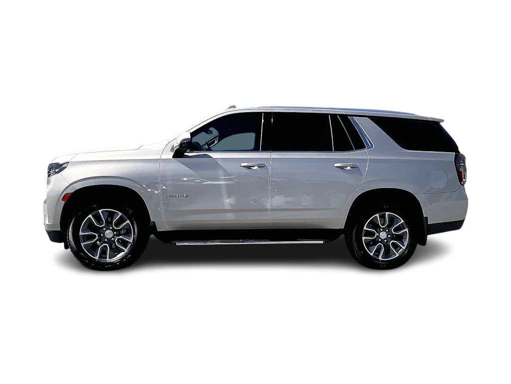 Thumbnail: 2022 Chevrolet Tahoe - 3