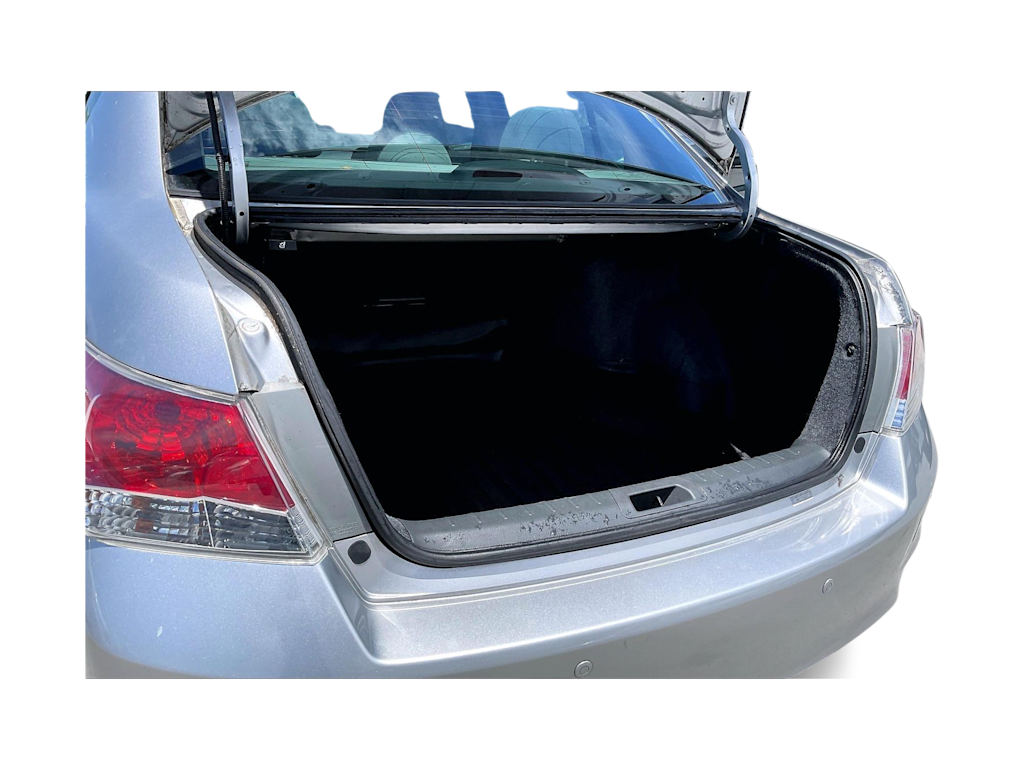 Thumbnail: 2011 Honda Accord - 18