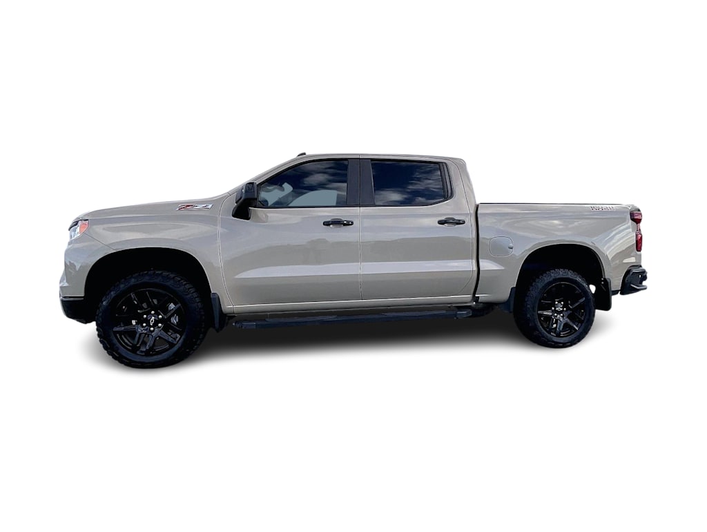 Thumbnail: 2022 Chevrolet Silverado 1500 - 3