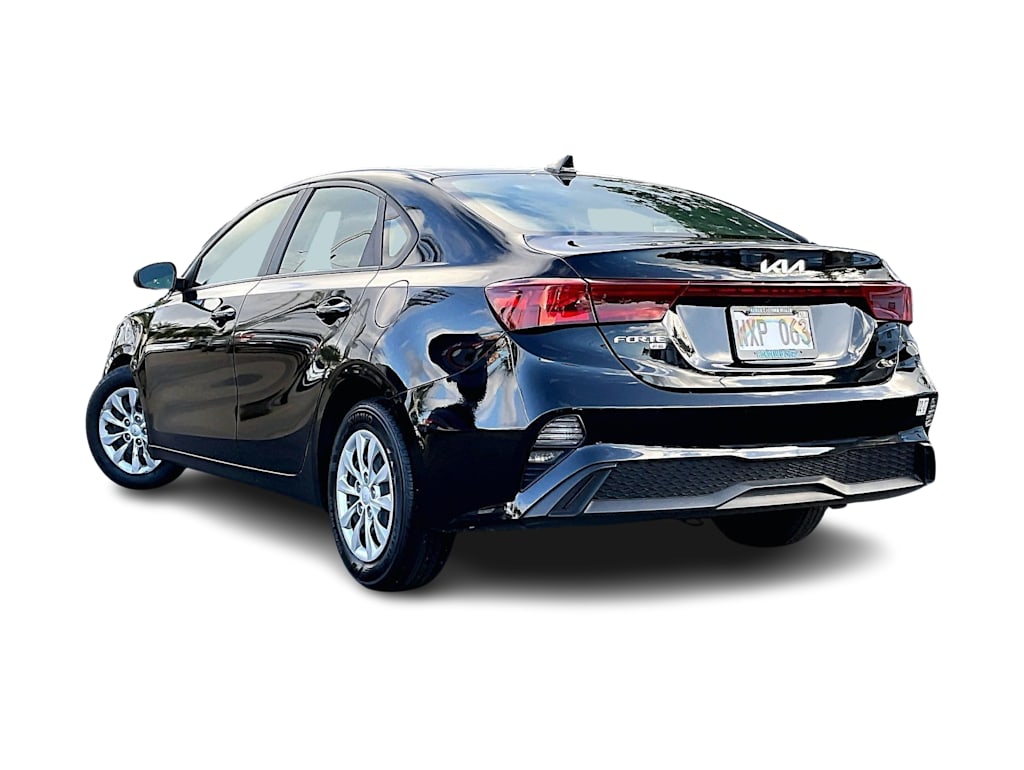 Thumbnail: 2022 Kia Forte - 4
