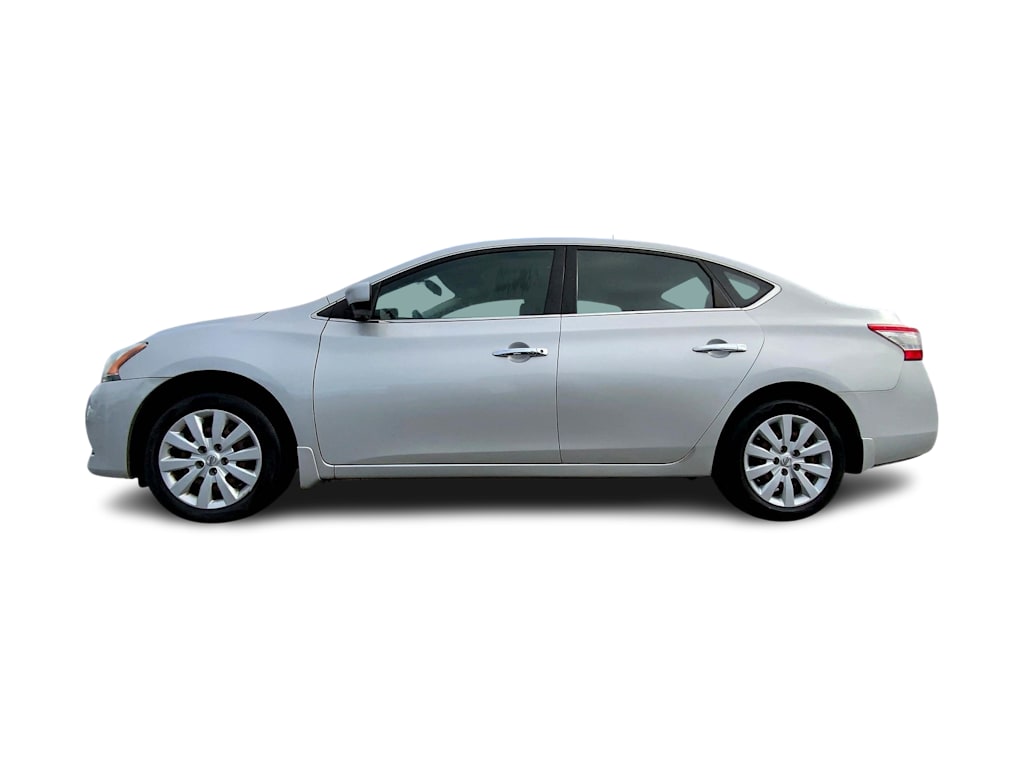 Thumbnail: 2015 Nissan Sentra - 3