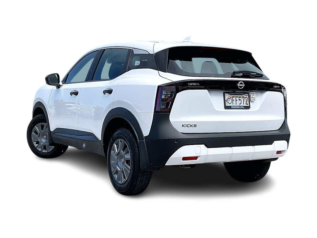 Thumbnail: 2025 Nissan Kicks - 4