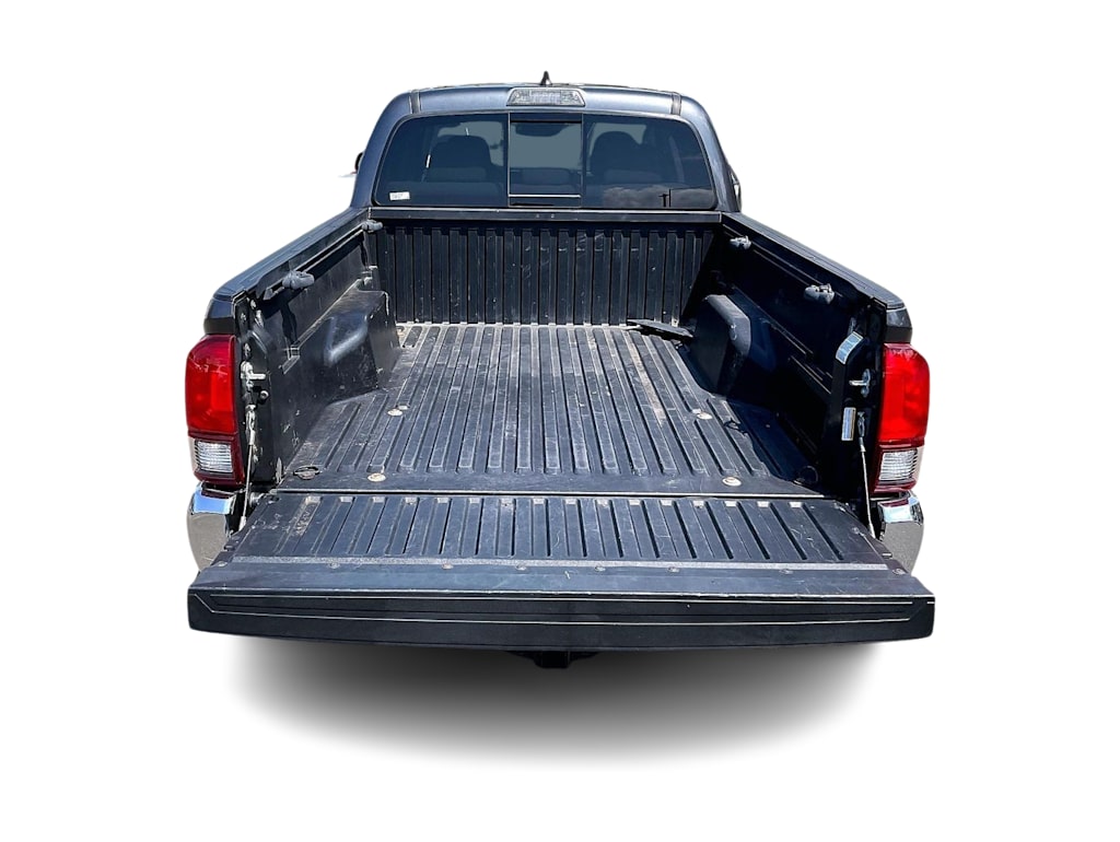 Thumbnail: 2021 Toyota Tacoma - 19