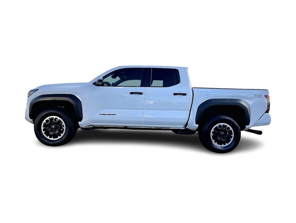 Thumbnail: 2024 Toyota Tacoma - 3
