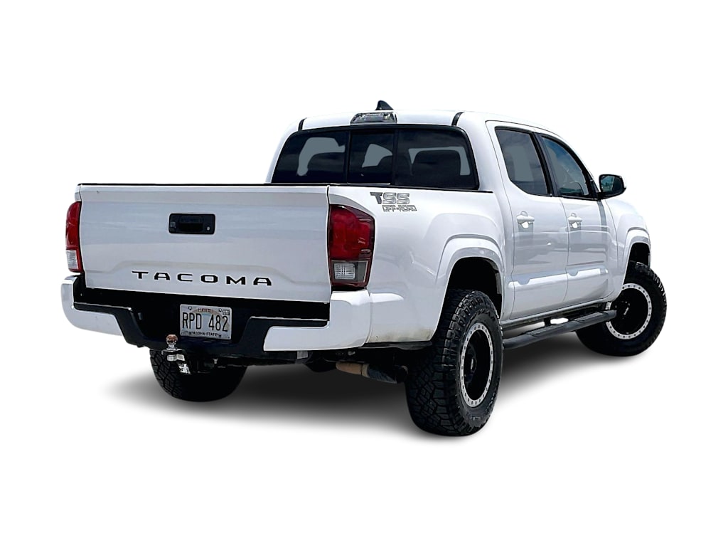 Thumbnail: 2022 Toyota Tacoma - 23