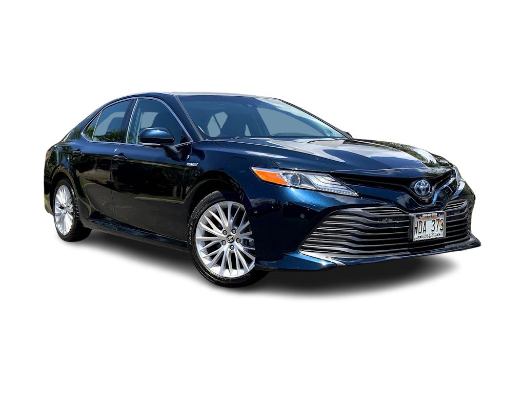 2018 Toyota Camry XLE 22