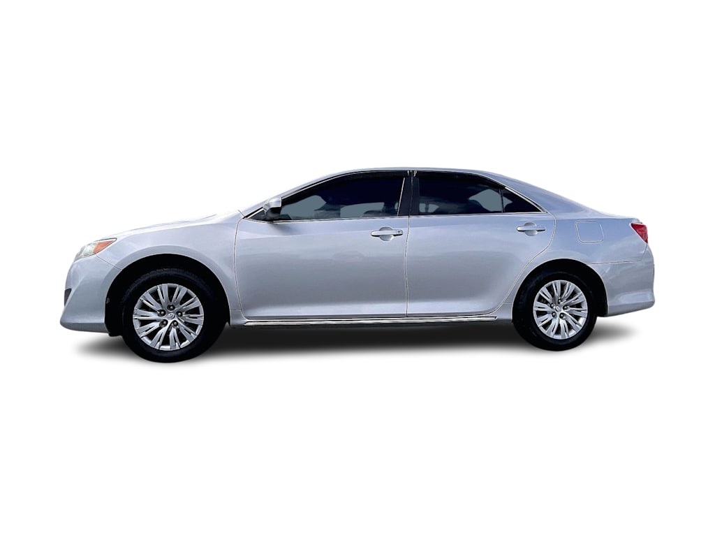 Thumbnail: 2012 Toyota Camry - 3