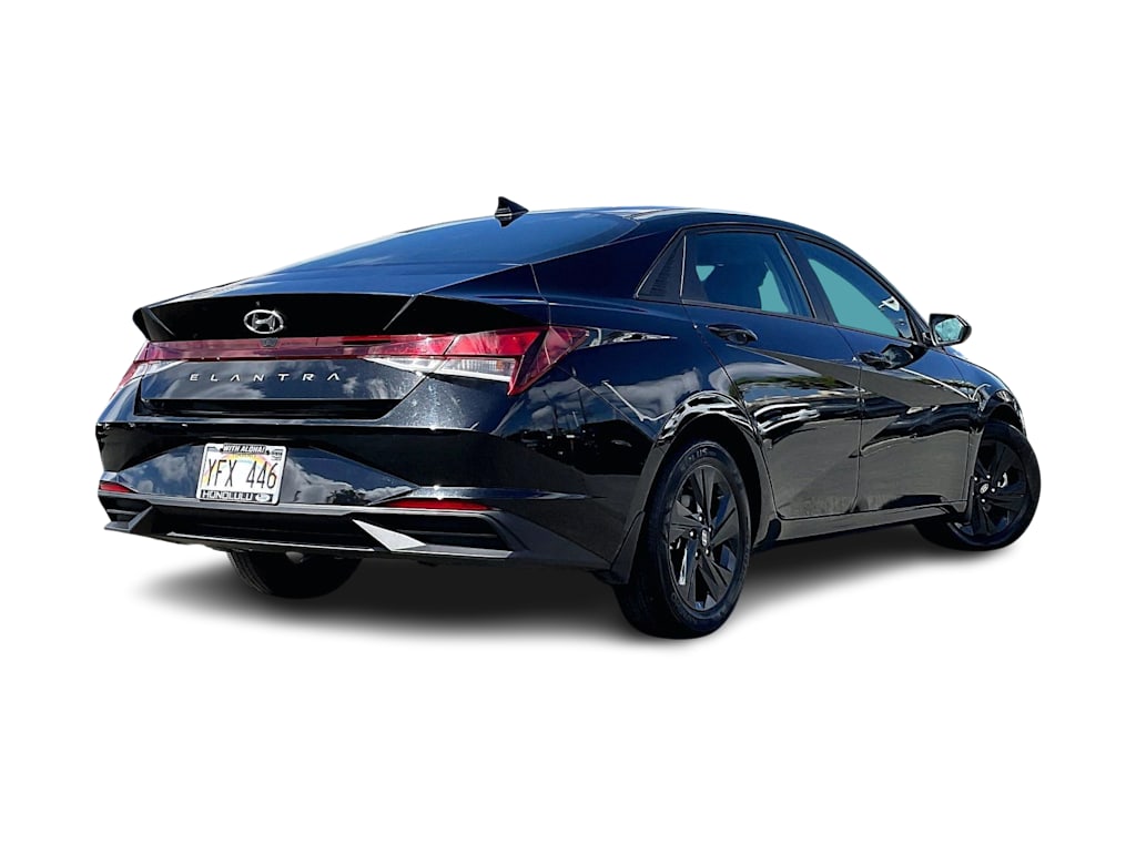 Thumbnail: 2022 Hyundai Elantra - 23