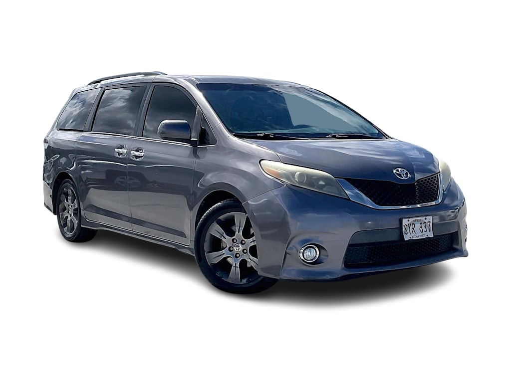 Thumbnail: 2016 Toyota Sienna - 22