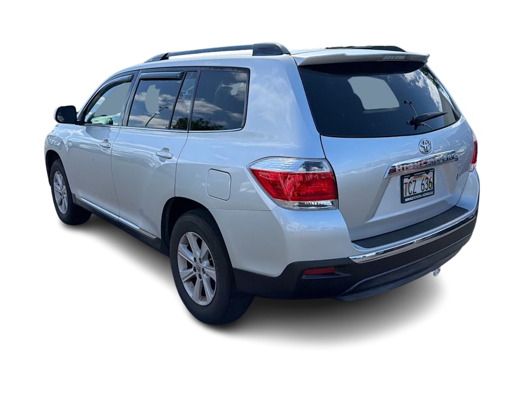 Thumbnail: 2013 Toyota Highlander - 3