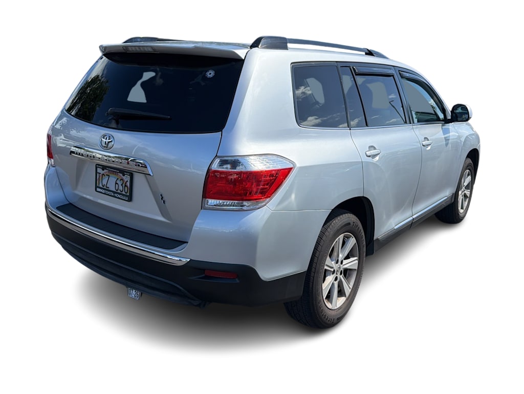 Thumbnail: 2013 Toyota Highlander - 11