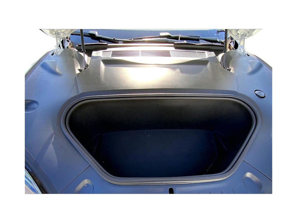 Thumbnail: 2022 Tesla Model S - 21