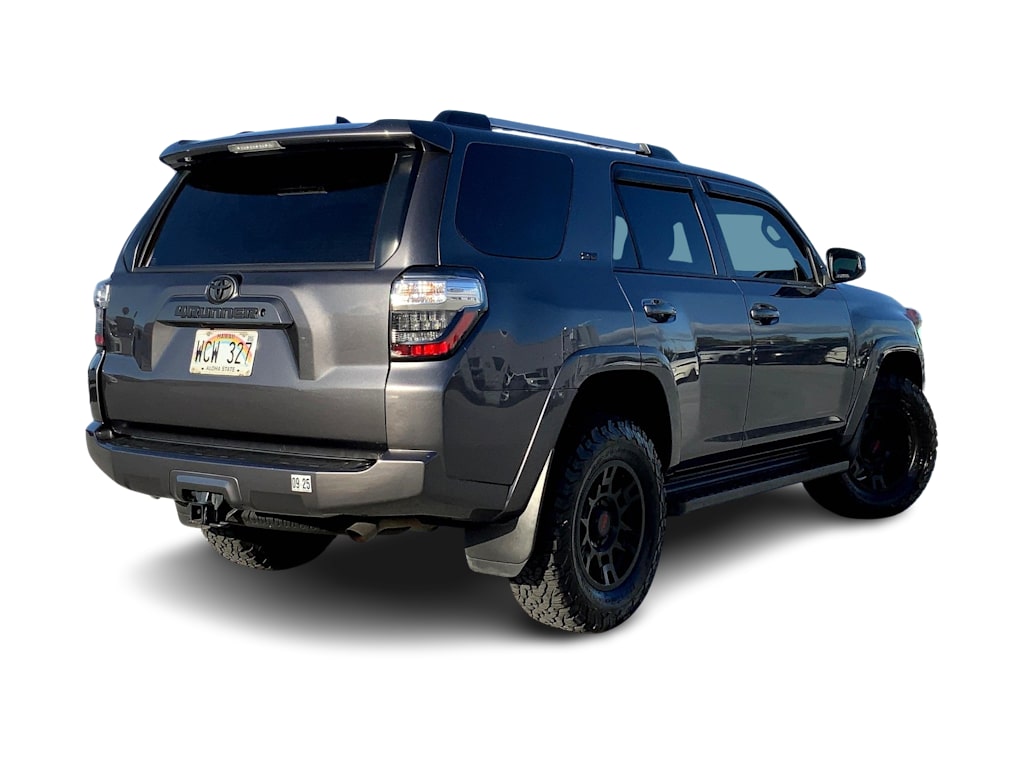 2021 Toyota 4Runner SR5 22