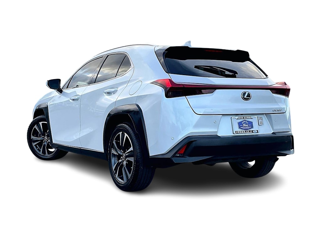 Thumbnail: 2021 Lexus UX - 4