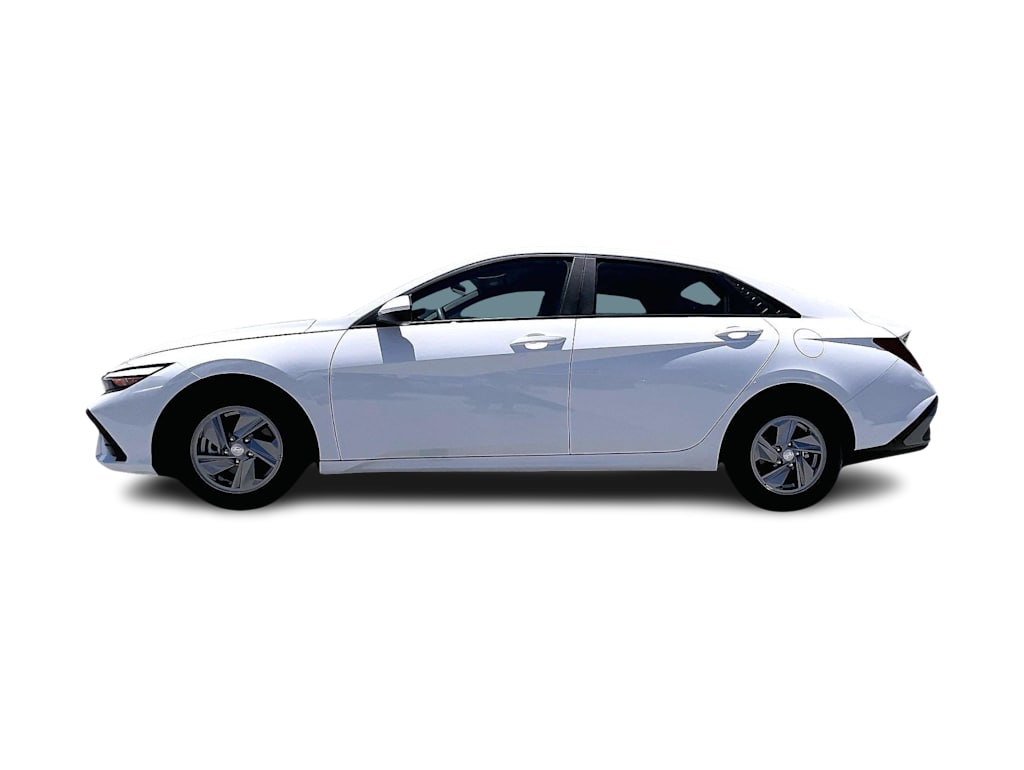 Thumbnail: 2024 Hyundai Elantra - 3