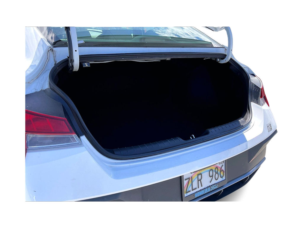 Thumbnail: 2024 Hyundai Elantra - 17