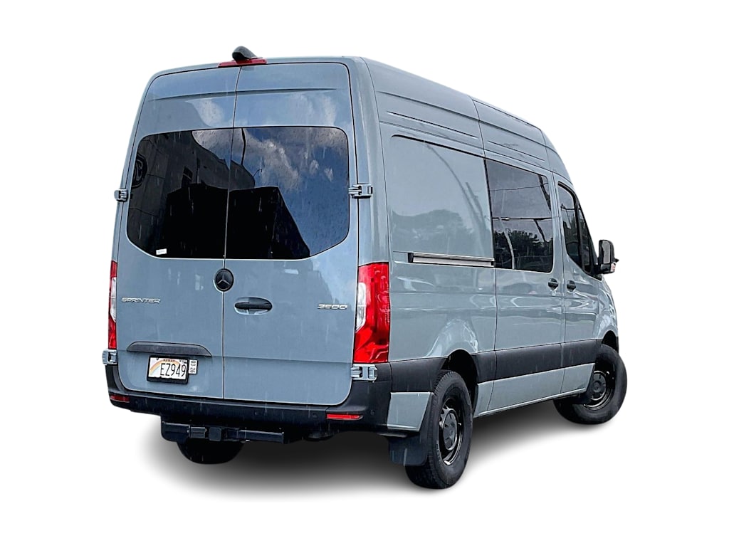 Thumbnail: 2024 Mercedes-Benz Sprinter - 22