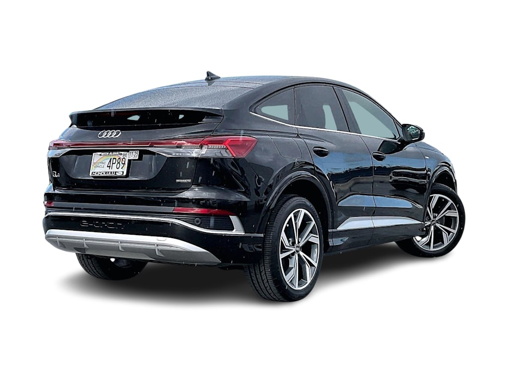 Thumbnail: 2024 Audi Q4 e-tron - 23