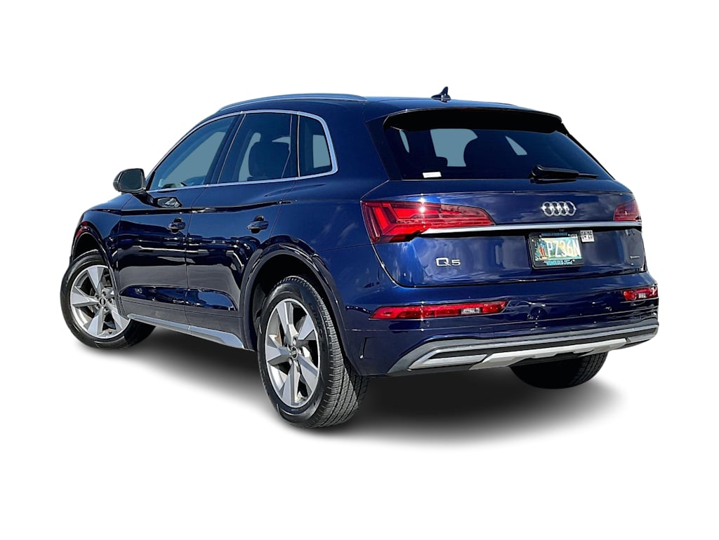 Thumbnail: 2023 Audi Q5 - 4