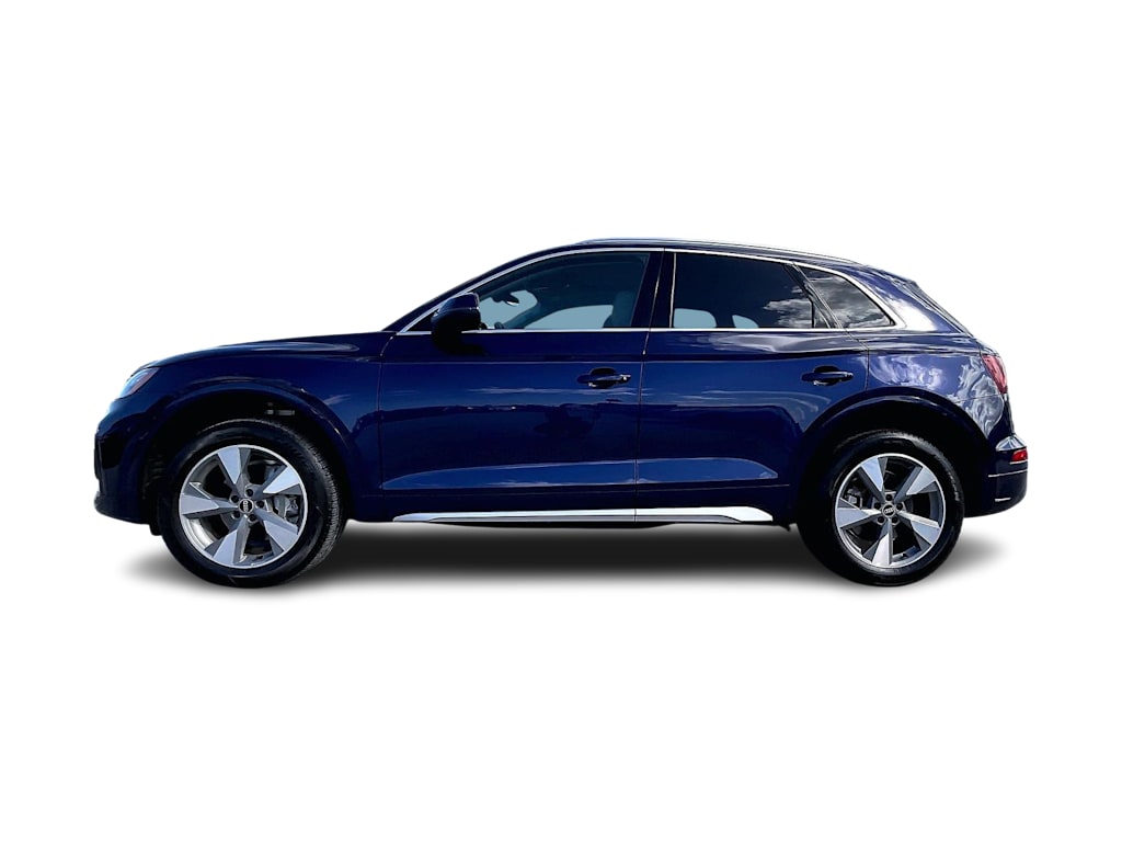 Thumbnail: 2023 Audi Q5 - 3
