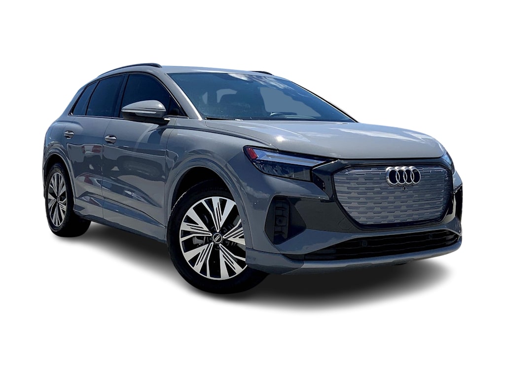 Thumbnail: 2023 Audi Q4 e-tron - 22