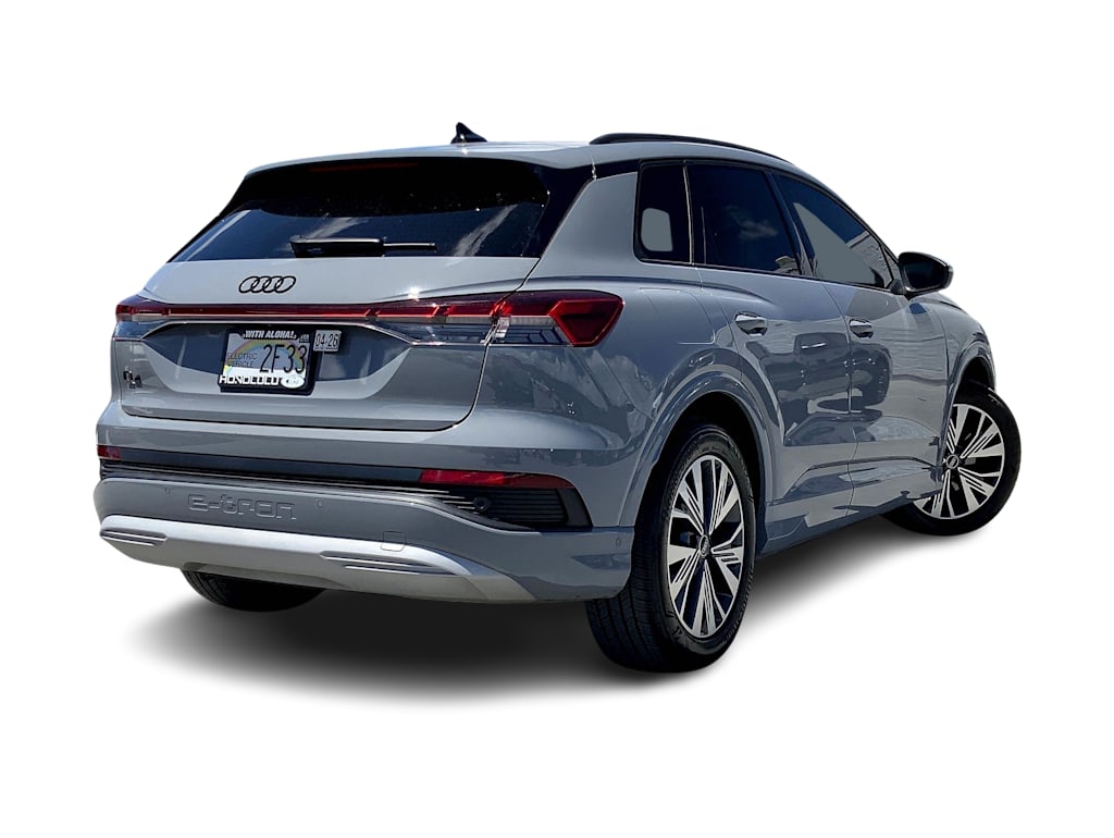 Thumbnail: 2023 Audi Q4 e-tron - 23