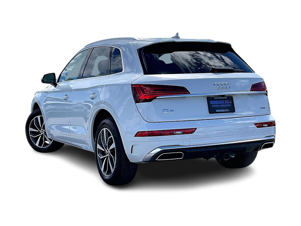 Thumbnail: 2023 Audi Q5 - 4