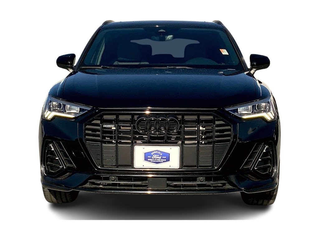 Thumbnail: 2023 Audi Q3 - 6