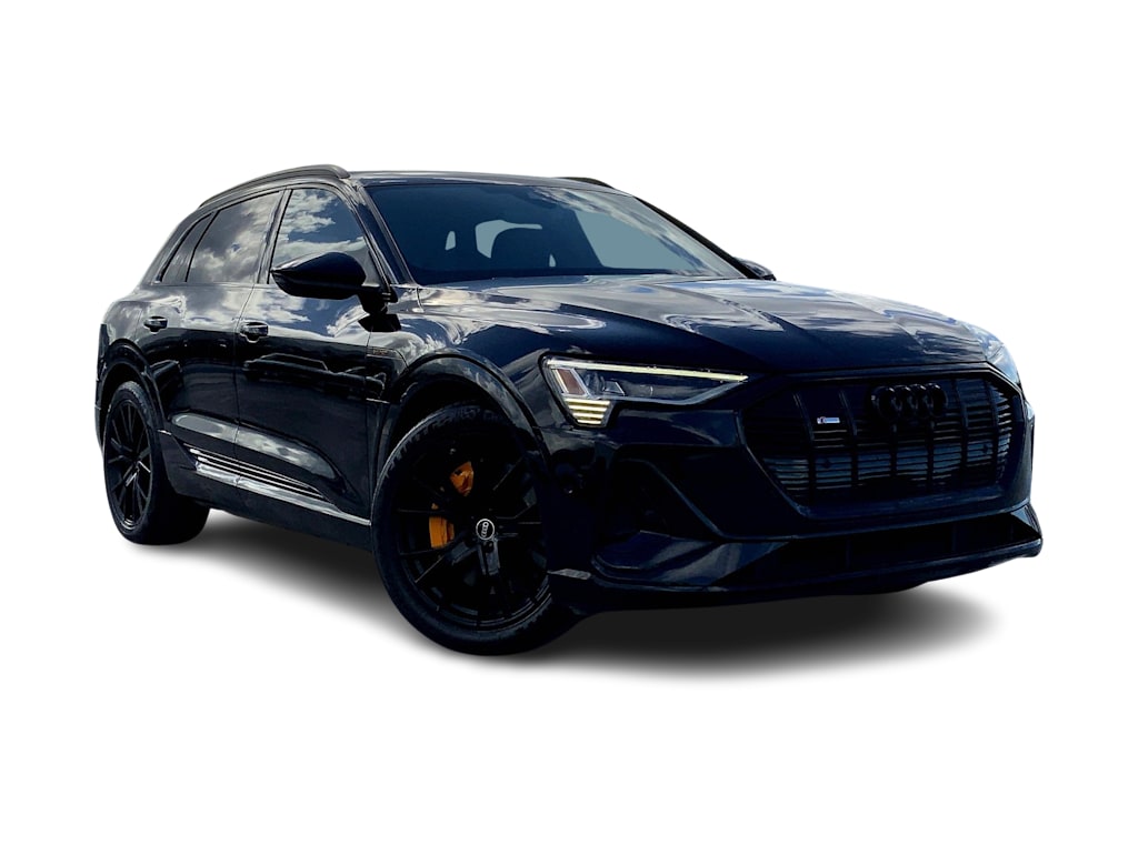 Thumbnail: 2022 Audi e-tron - 21