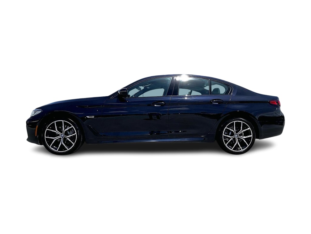 Thumbnail: 2023 BMW 5 Series - 3