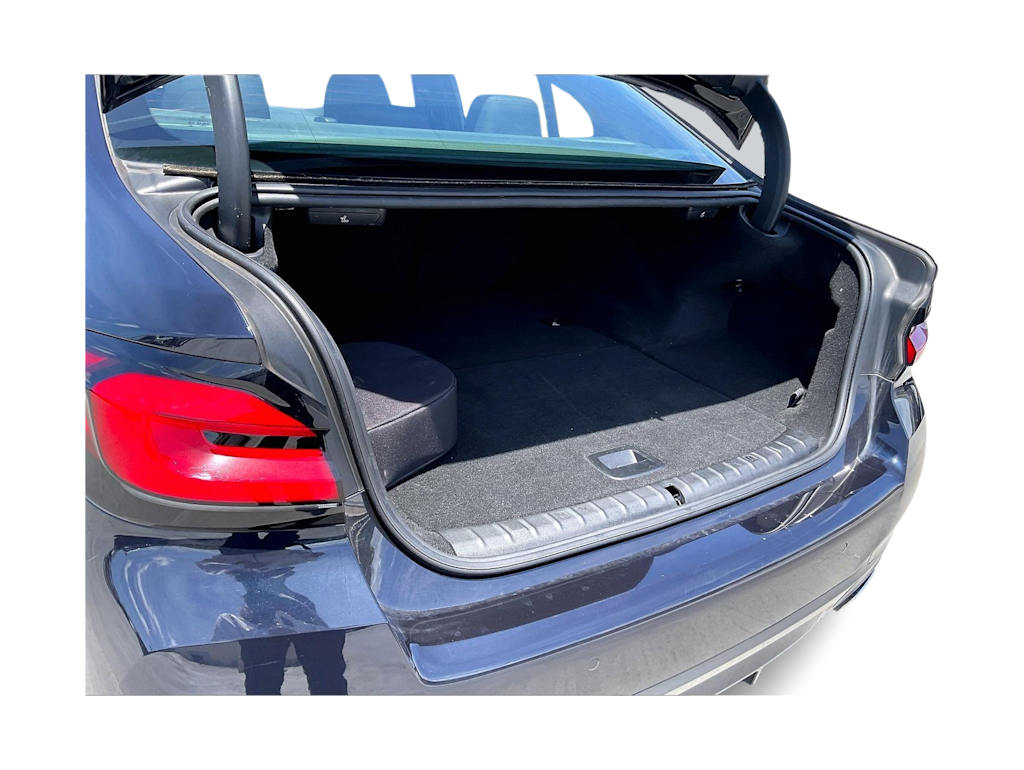 Thumbnail: 2023 BMW 5 Series - 19