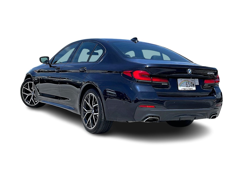 Thumbnail: 2023 BMW 5 Series - 4