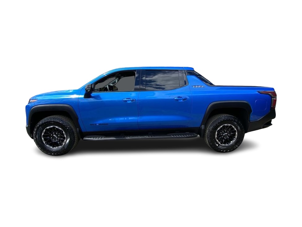 Thumbnail: 2026 Chevrolet Silverado EV - 3