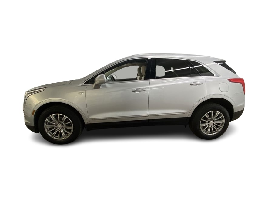 Thumbnail: 2019 Cadillac XT5 - 3