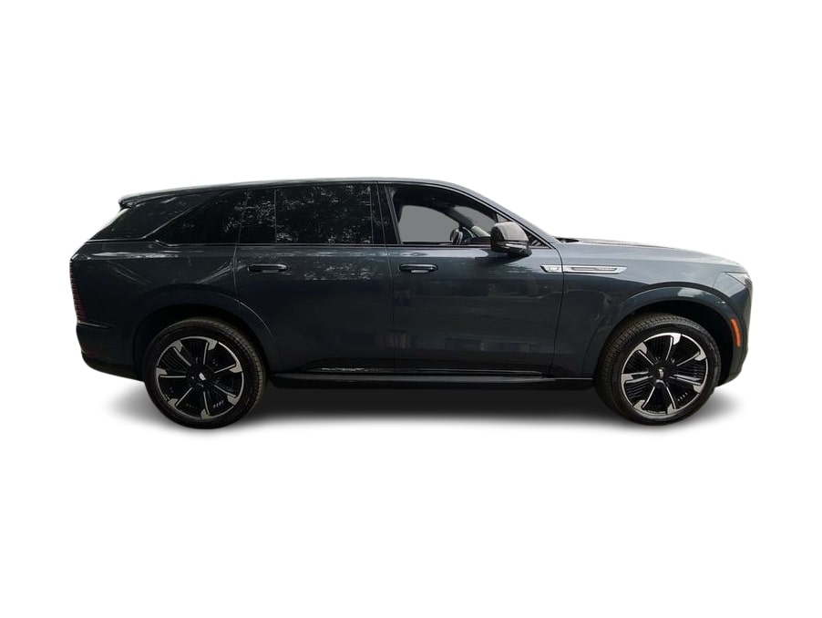 Thumbnail: 2026 Cadillac Escalade IQ - 17
