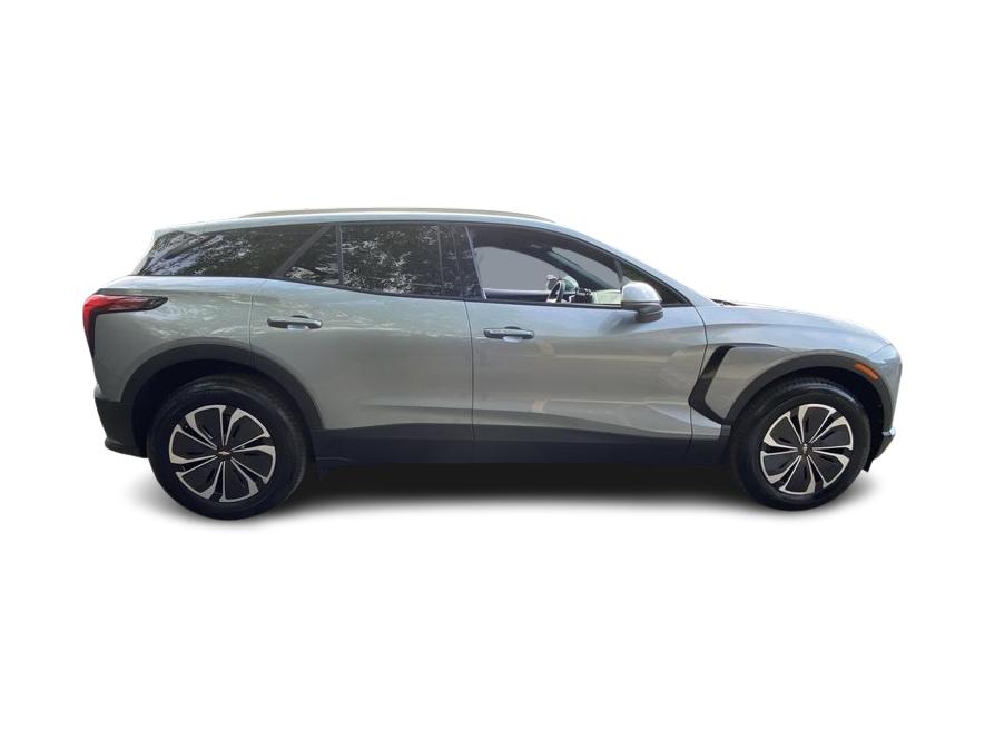Thumbnail: 2024 Chevrolet Blazer EV - 18
