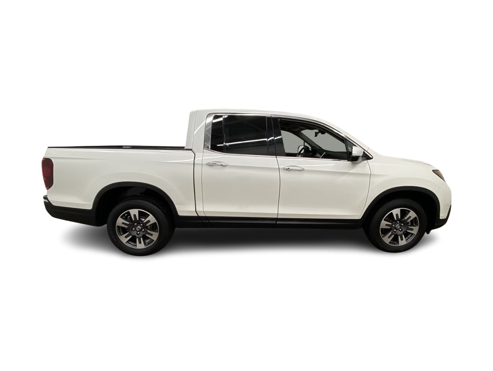 Thumbnail: 2019 Honda Ridgeline - 22